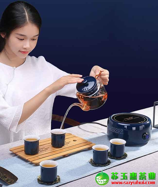 烏龍茶用什么茶具泡好 烏龍茶怎么沖泡才好喝呢？